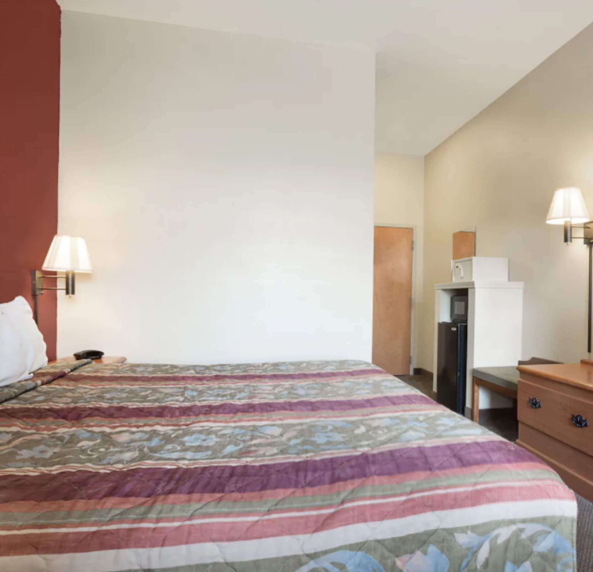 Sleep Inn & Suites Tuscaloosa Bagian luar foto
